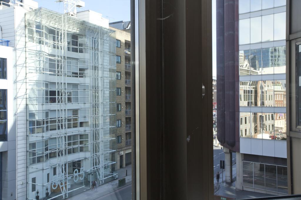 Tower Bridge Apartment Лондон Экстерьер фото